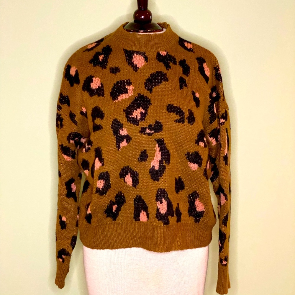 SHEIN brown leopard sweater with flecks of pink sz L